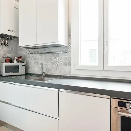 Prato Della Valle Roomy Flat Appartamento