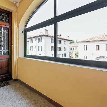 Prato Della Valle Roomy Flat Appartamento *